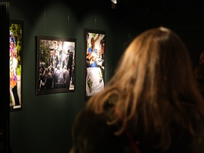 Wernisaż wystawy fotograficznej Tomasza Kośka 26.11.2021-wernisaz_wystawy_fotograficznej_Tomasza_Koska_010.jpg