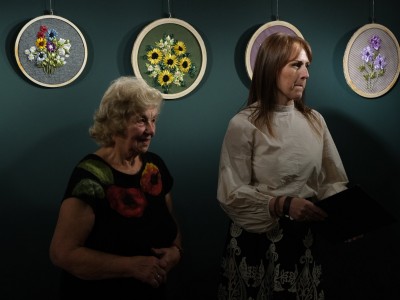 Wernisaż wystawy "Filc i wstążka w obrazie"-DSCF6184.jpg