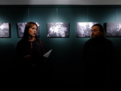 Wernisaż wystawy - LUDZIE DYMU - 07.11.2025-DSCF6228.jpg