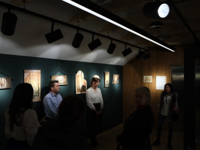 Wernisaż wystawy - "Z DALA OD SZAROŚCI" - 07.03.2025-DSCF5005.jpg